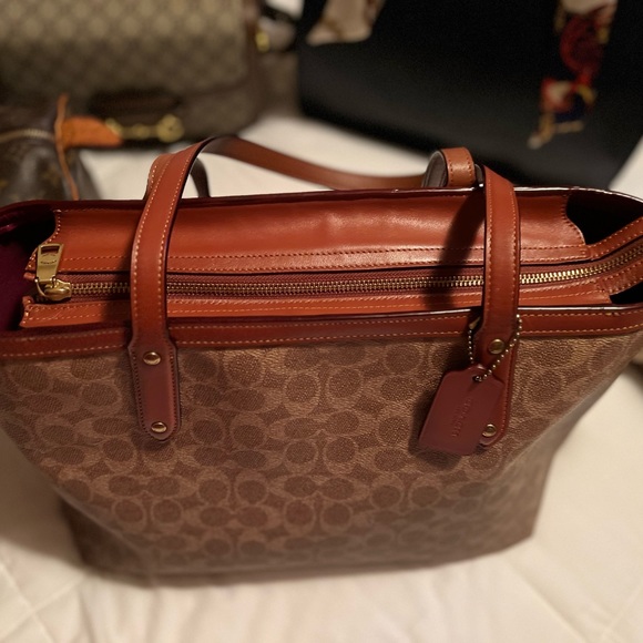 Coach Brown and Tan Tote Bag - Picture 3 of 12